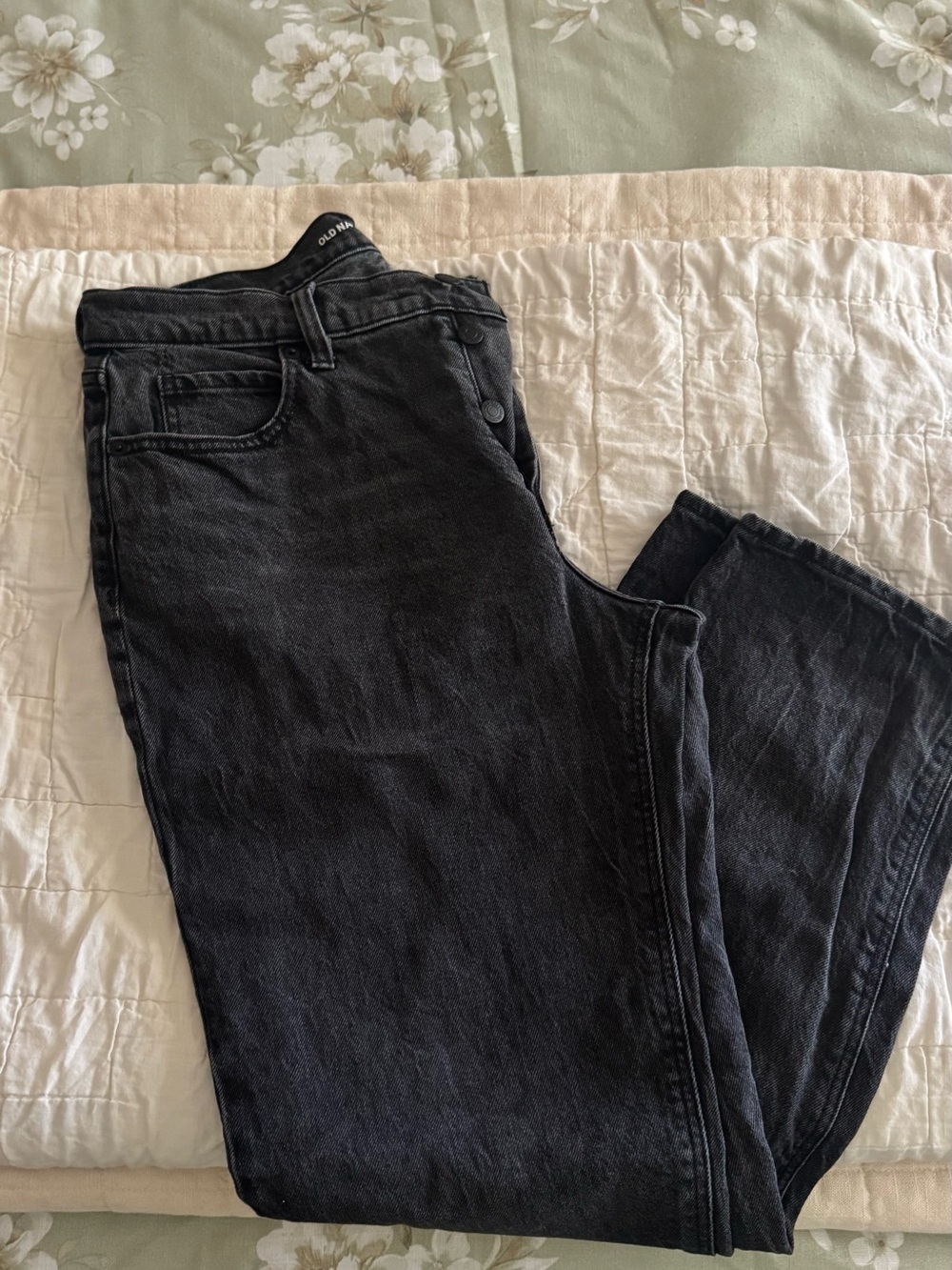 Old Navy Straight Leg Jeans - Black Wash